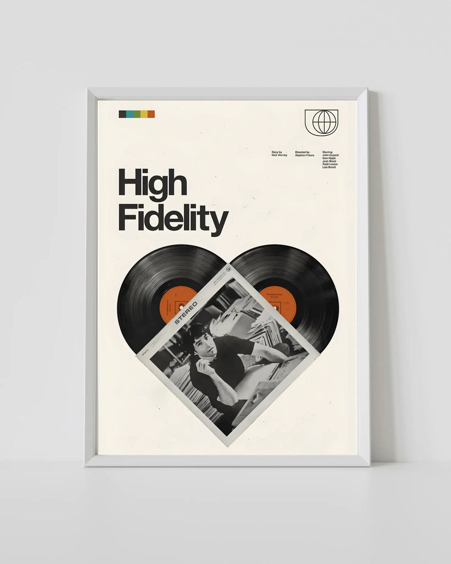 Póster con marco blanco: texto “High Fidelity” sobre un gráfico de corazón de vinilo
